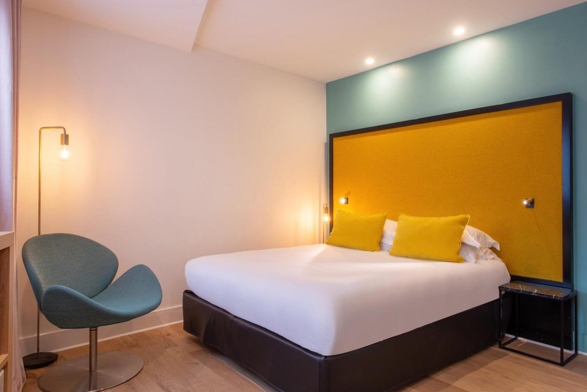 Hotel Arc De Triomphe Parigi Esterno foto